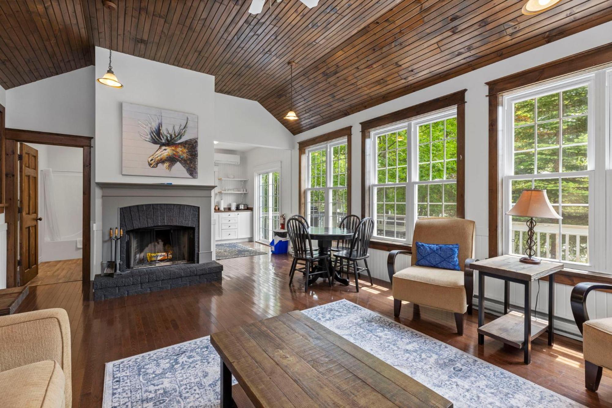 Port Cunnington Lodge Dwight المظهر الخارجي الصورة